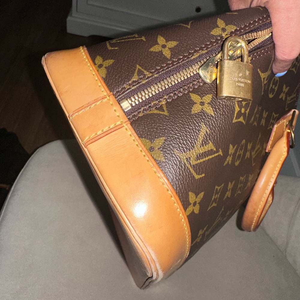 Authentic vintage Louis Vuitton Alma - Picture 5 of 9